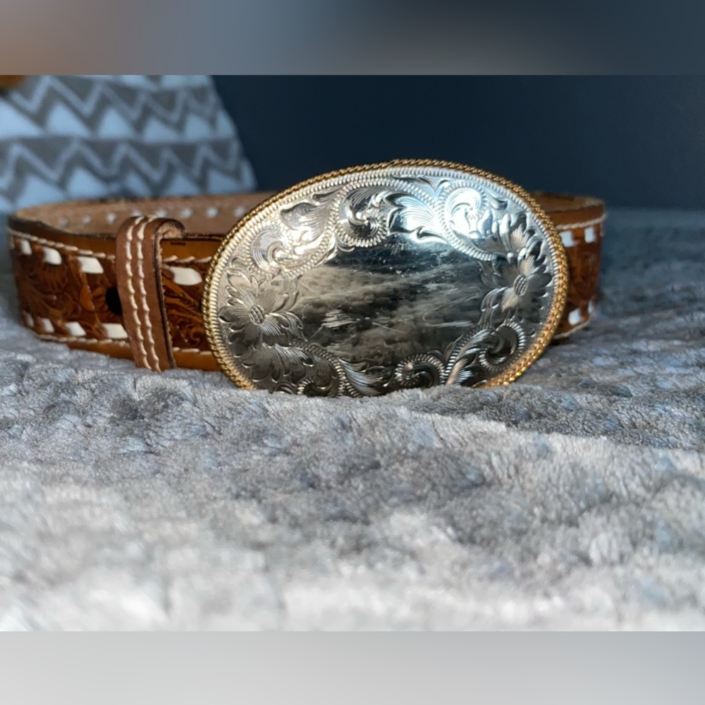 Vintage buckle